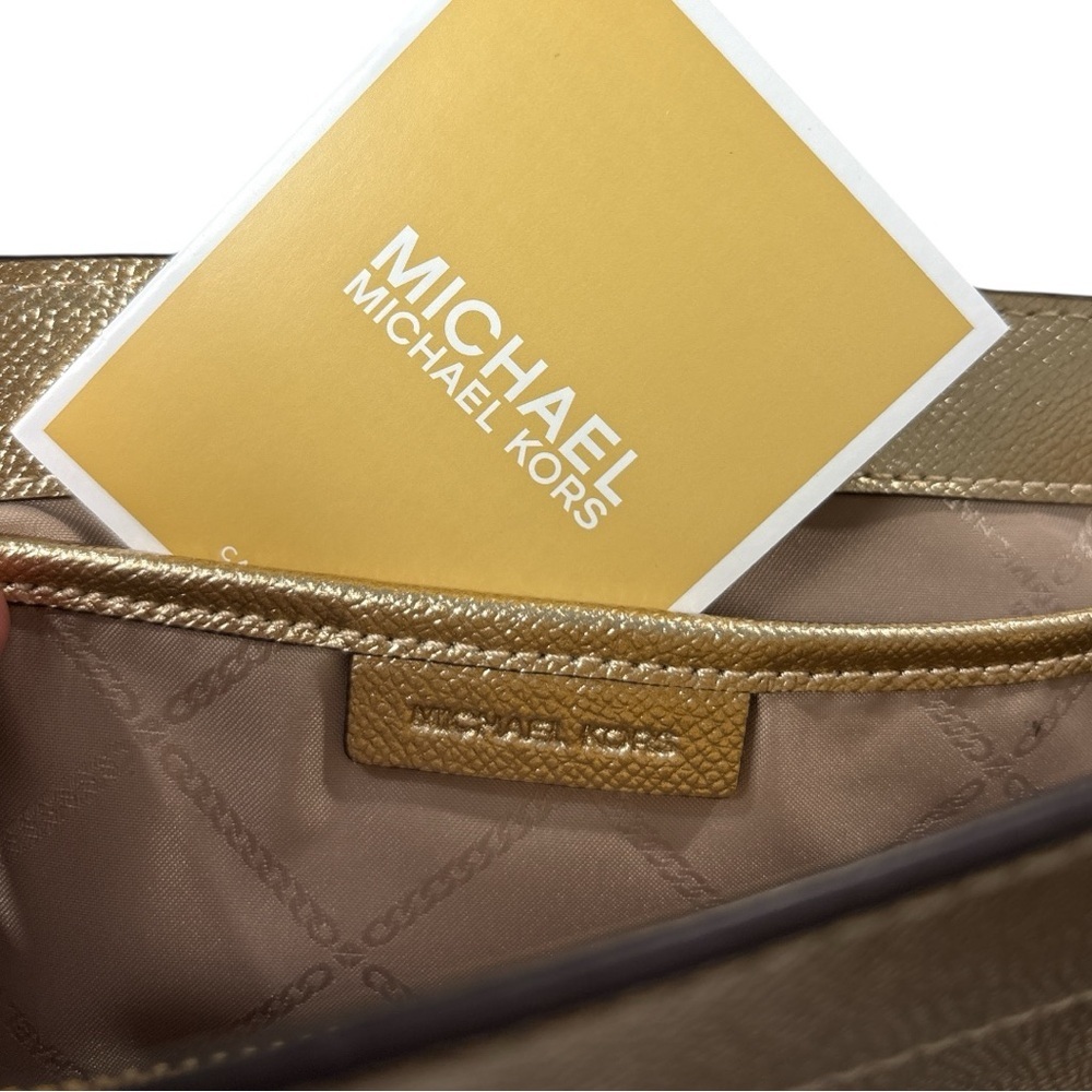 NWT Michael Kors Large Pale Gold Leather Crossbody Clutch Purse Metallic - Picture 8 of 8